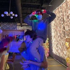 Meet your Posher, Henry